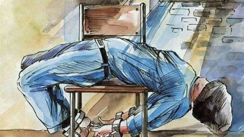 بحرمانهم من النوم واستجوابهم عراة.. الشاباك يعترف بتعذيب الفلسطينيين
