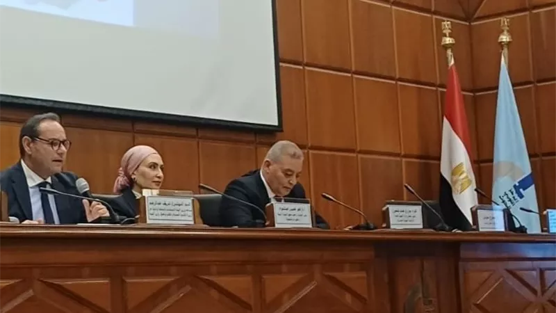 منال عوض: الذكاء الاصطناعي أداة ثورية لمواجهة التحديات البيئية بكفاءة 