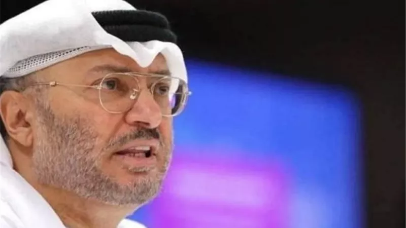 أنور قرقاش: إيران بحاجة لصفقة مع واشنطن لتجنب أي مواجهة عسكرية