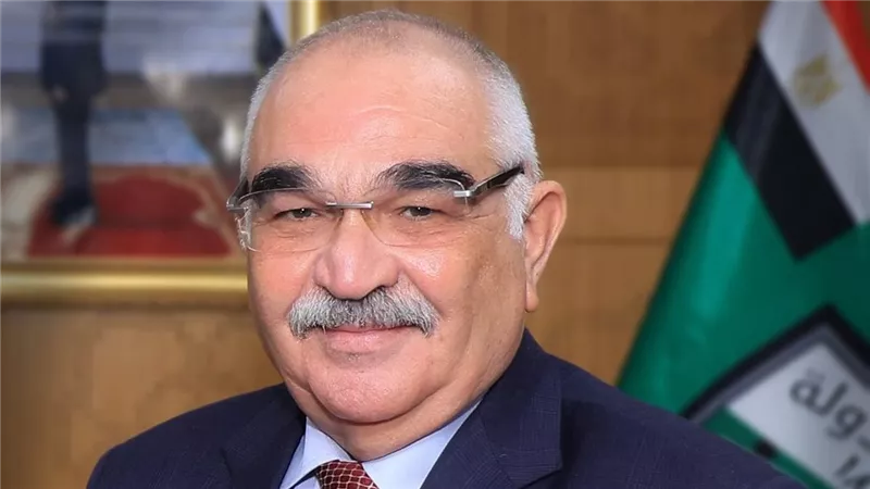 رئيس هيئة قضايا الدولة يشيد بجهود المستشارين في إنجاح الاستحقاق الوطني