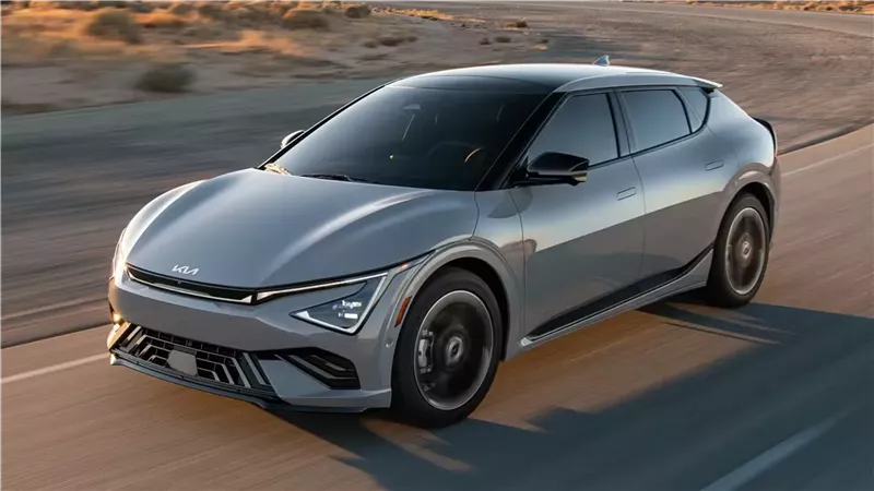 مرسيدس وهيونداي أبرزها.. السيارات الكهربائية الأسرع شحنا من تسلا في 2026