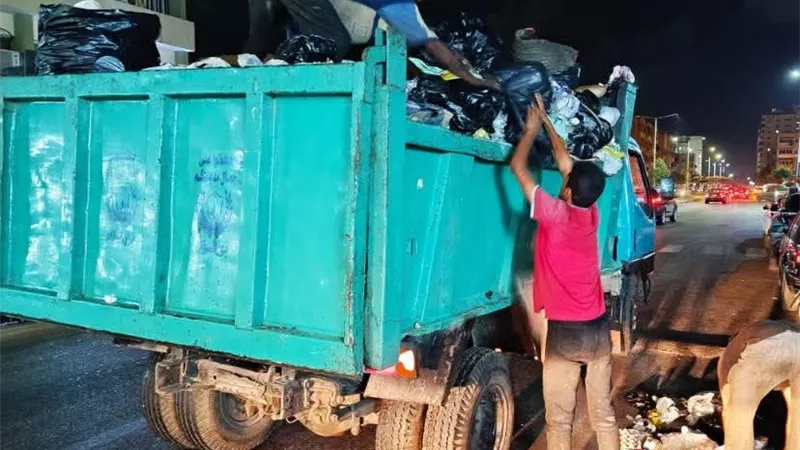 رئيس مدينة بورفؤاد يتابع جهود منظومة النظافة ورفع المخلفات