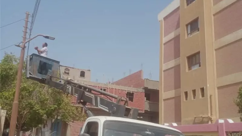 رفع المخلفات وصيانة الإنارة.. بني سويف ترتقي بالخدمات والمشهد الحضاري