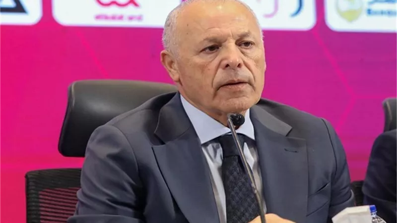 أبوريدة: ندعم المنتخبين بلا حدود ونسعى لتطوير الكرة المصرية