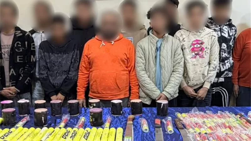 القبض على أطراف مشاجرة بالأسلحة البيضاء والألعاب النارية بالجيزة