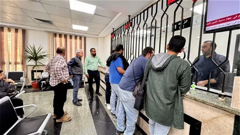 ضبط 30 وصلة مياه مسروقة في حملة مفاجئة بالعبور الجديدة