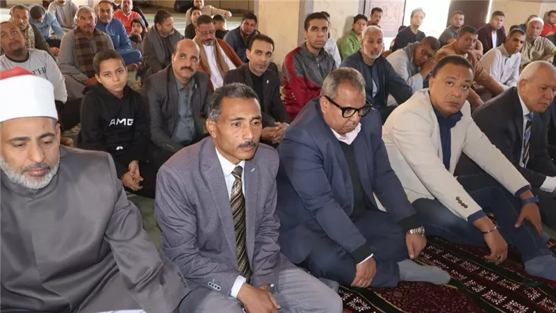 محافظ سوهاج ينيب السكرتير العام المساعد لافتتاح مسجد “الرحمن”|صور