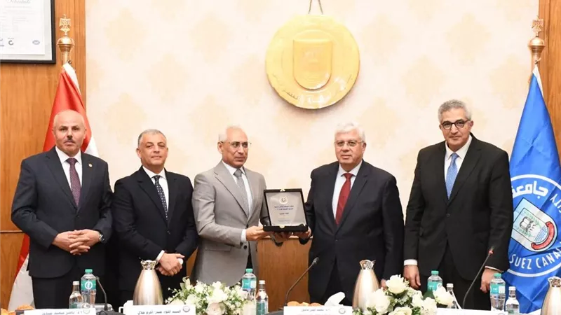 جامعة المنيا تحصل على المركز الثاني بمسابقة الجامعات الصديقة للبيئة