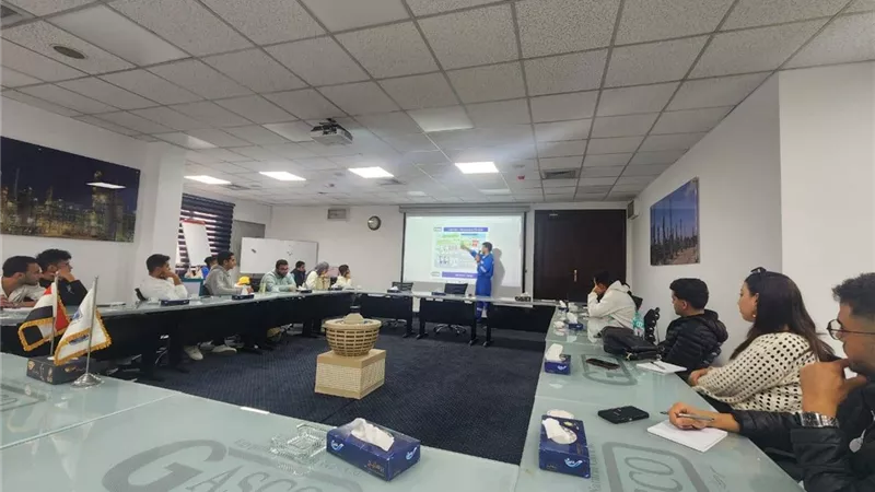 جامعة العلمين الدولية تعزز المهارات العملية لطلابها بالزيارات الميدانية