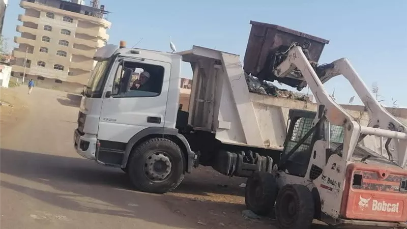 جولة ميدانية لرئيس مدينة قلين لمتابعة أعمال رفع كفاءة النظافة العامة