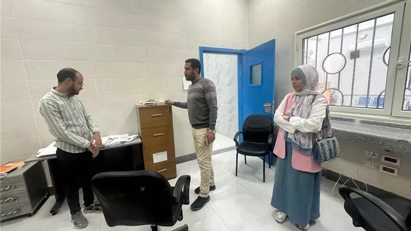 مديرية صحة أسيوط تتابع تجهيزات رفع كفاءة الخدمات في عرب الأطاولة 