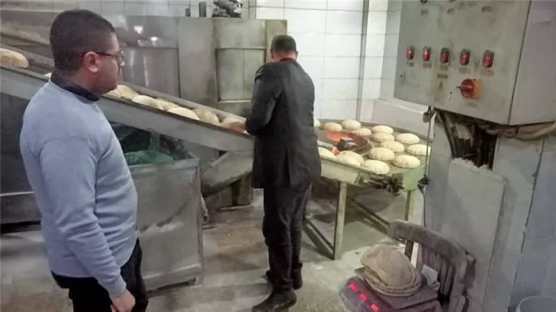 تحرير 8 محاضر ضد المخابز المخالفة بنطاق مركز ومدينة دسوق في كفرالشيخ