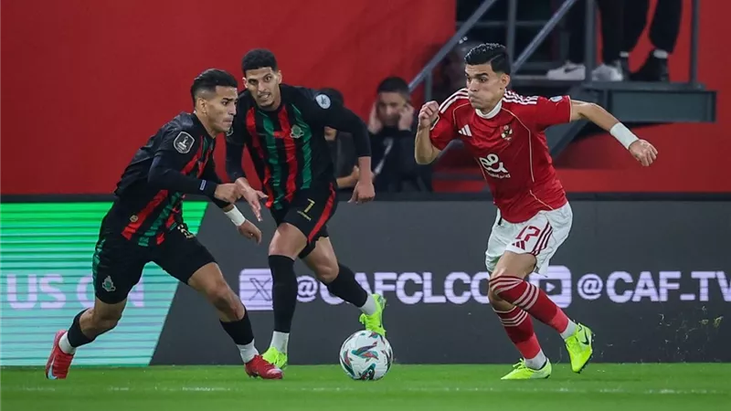 ناقد رياضي: الأهلي استعاد شخصيته في مباراة الجيش الملكي