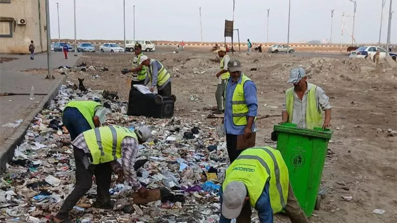 رئيس مدينة بورفؤاد يتابع حملات النظافة بمساكن الفيروز|صور