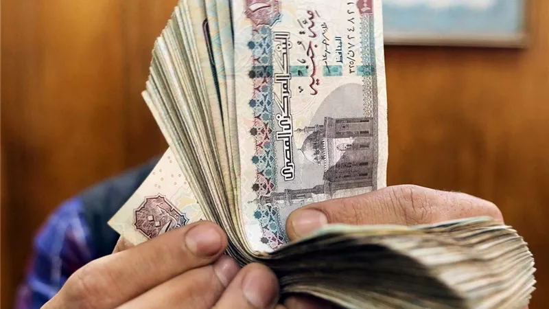 العجز الكلي في الموازنة يتراجع لأكثر من النصف في الـ 4 شهور الأولى|خاص