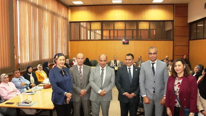 تقدير الموقف الاستراتيجي.. دورة تدريبية لأعضاء هيئة تدريس أسيوط 