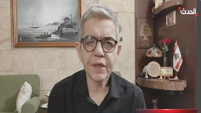 باحث سياسي: حزب الله ورط لبنان مع إسرائيل والحكومة ترفض تصرفاته| فيديو