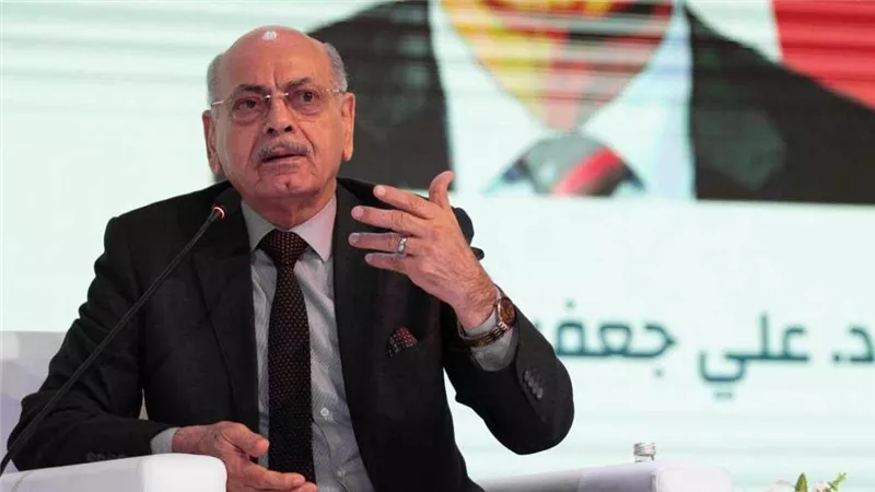 جامعة الأقصر ترشح علي جعفر العلاق لجائزة النيل للمبدعين العرب