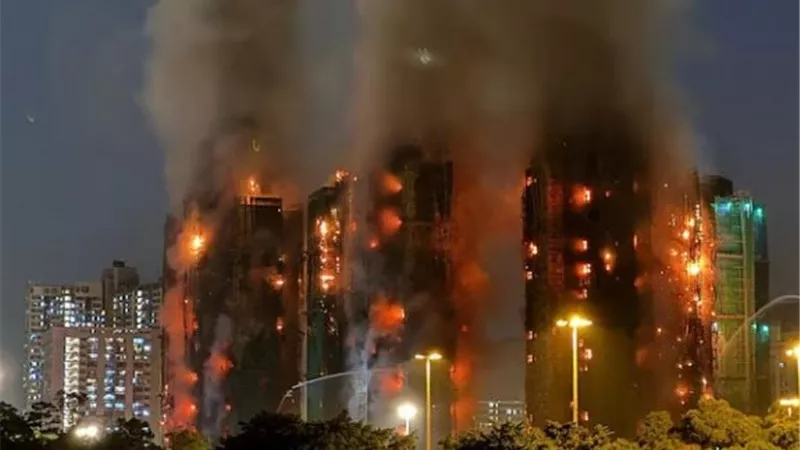 ارتفاع حصيلة ضحايا حريق هونج كونج إلى 146 شخصا