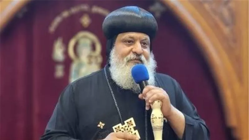 مجمع كهنة إيبارشية حلوان يمنع «واصف ماجد» من دخول أي كنيسة داخلها