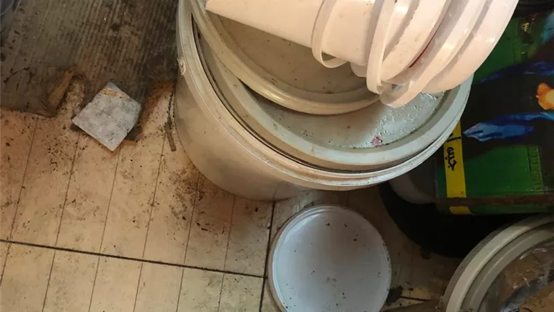 ضبط 600 كيلو جبن ولانشون فاسد بمخزن غير مرخص في بنها