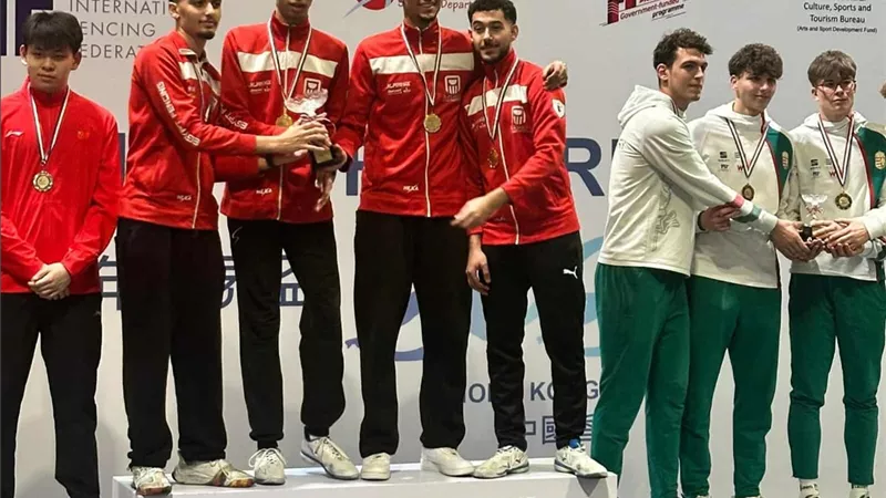 منتخب مصر لسلاح سيف المبارزة يتوج بذهبية كأس العالم تحت 20 سنة