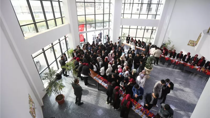 الجامعة المصرية الصينية تحتفل باليوم العالمي لنظم المعلومات الجغرافية