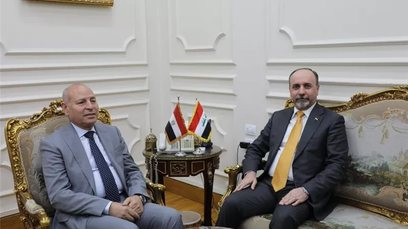 محافظ بغداد في ضيافة محافظ القاهرة لبحث التعاون الثنائي