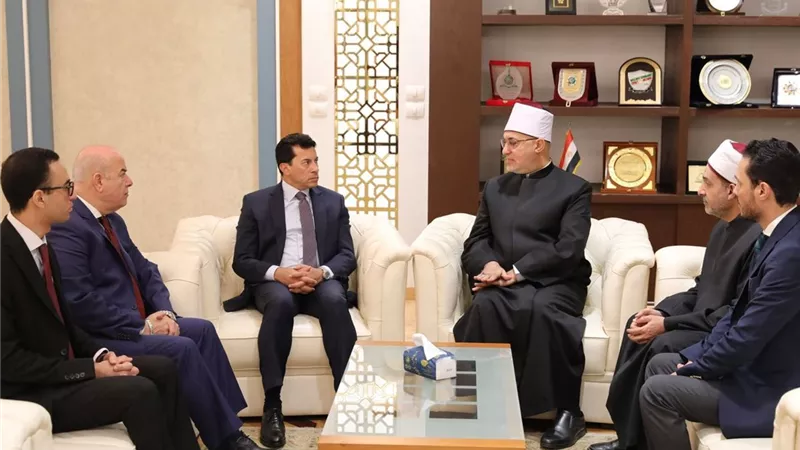 مفتي الجمهورية: الشباب هم الركيزة الأساسية لبناء الوطن وصناعة المستقبل