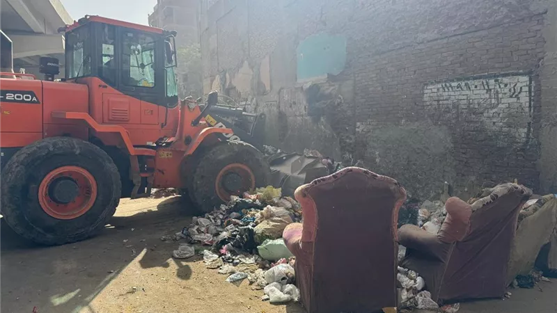 حملات موسعة للنظافة أسفل محور عمرو بن العاص بفيصل|صور 