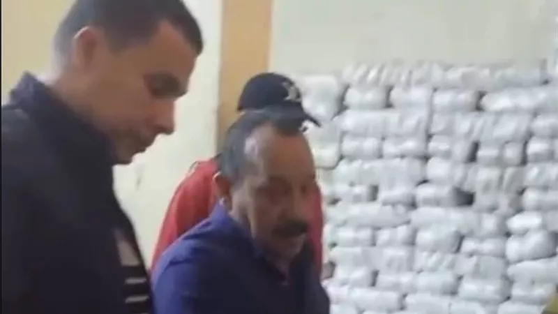 تموين الشرقية: ضبط عجز 6 أطنان سكر تمويني وتلاعب في أوزان العبوات