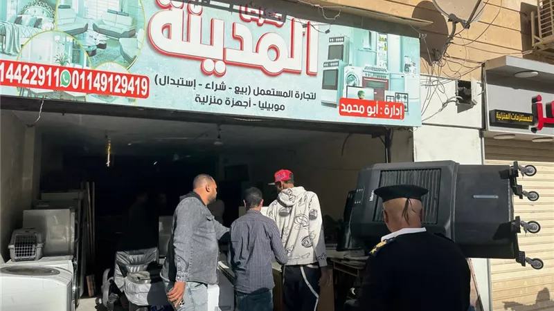 حرب على الفوضى.. رفع 700 حالة إشغال وغلق المحال المخالفة في حدائق الأهرام