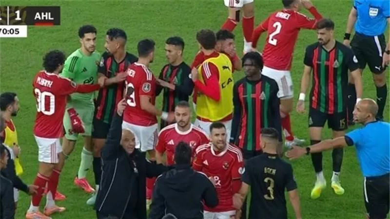 بشير التابعي: لاعبو الأهلي تصرفوا باحترافية أمام الجيش الملكي
