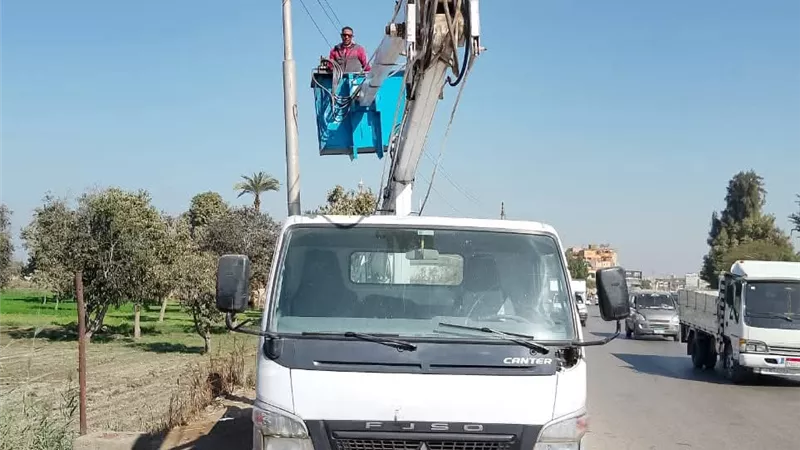 الوحدة المحلية في بني سويف تكثف حملات النظافة وإزالة التعديات