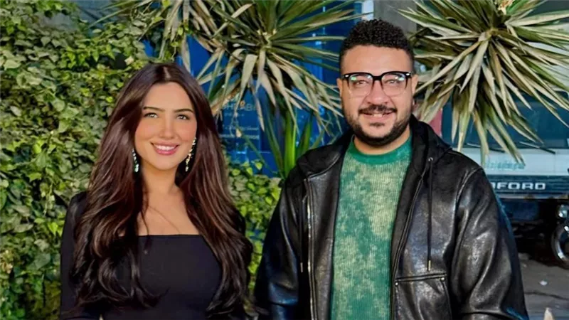 محمد سيد بشير ينشر صورًا من أول يوم تصوير «الست موناليزا» بطولة مي عمر