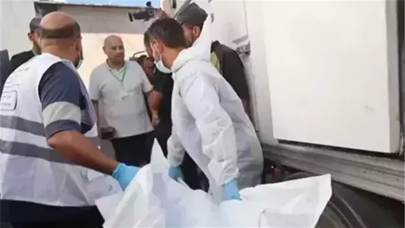 صحة غزة: دفن جثامين 15 شخصًا مفرجًا عنهم من إسرائيل بعد تعذر التعرف عليهم