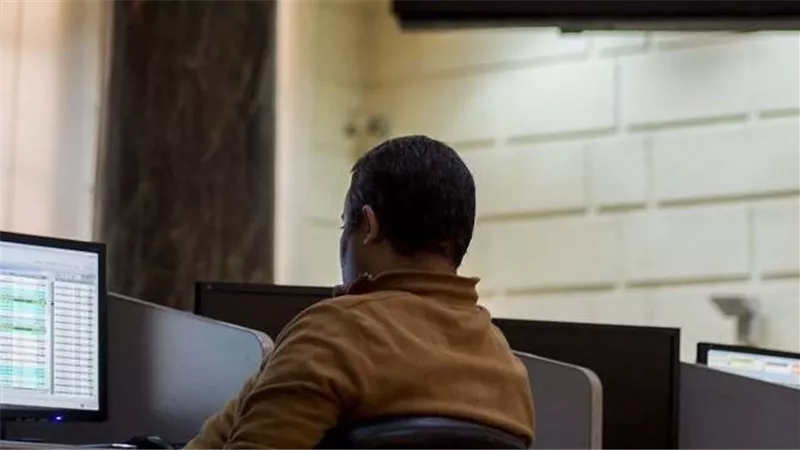البورصة تخسر 3 مليارات جنيه والمؤشر الرئيسي يتراجع بـ0.15% 