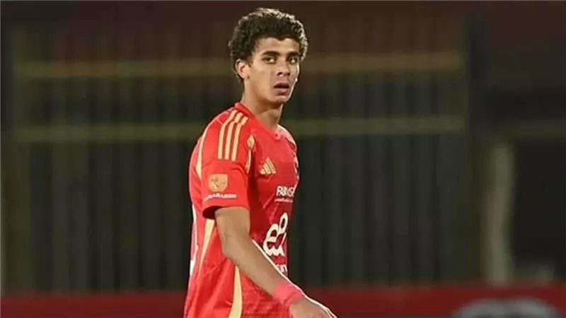 مهاجم الأهلي على رادار برشلونة|تفاصيل