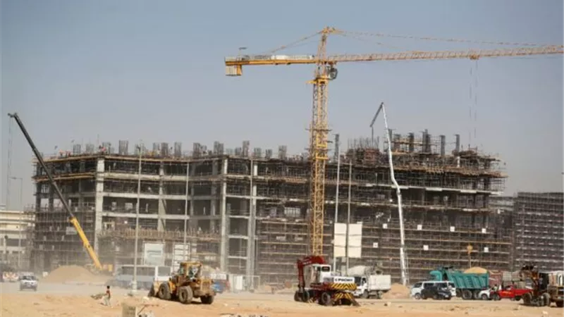 شمس الدين يوسف: أسعار الخامات وضريبة 14% تلتهم أرباح المقاول الصغير