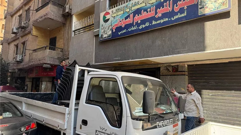 غلق وتشميع مركزي علاج إدمان غير مرخصين في الجيزة| صور