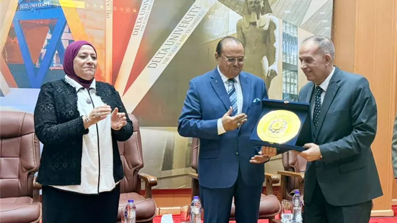 صالون ثقافي بجامعة الدلتا يناقش 