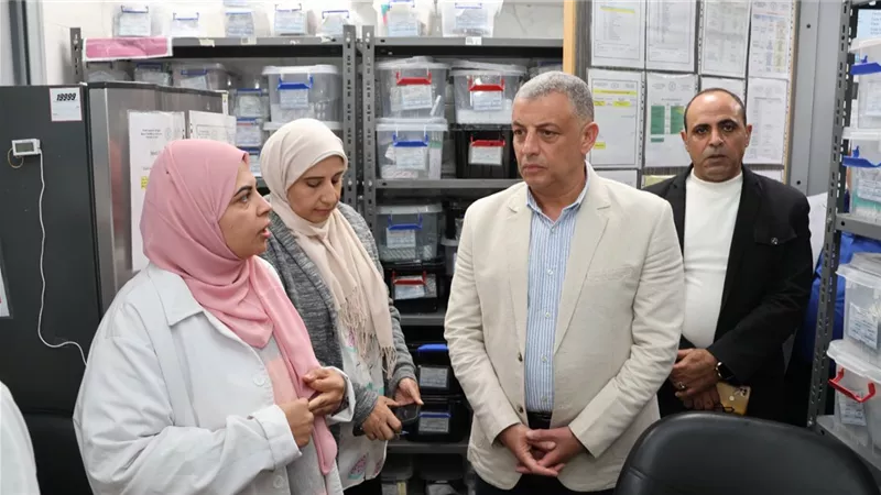 محافظ الإسماعيلية يتفقد وحدة طب أسرة قرية عين غصين