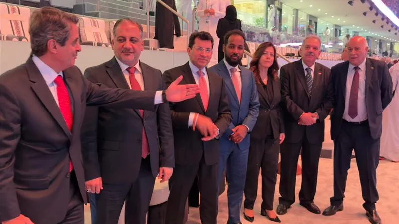 وزير الشباب والرياضة يشهد حفل افتتاح بطولة كأس العرب في قطر