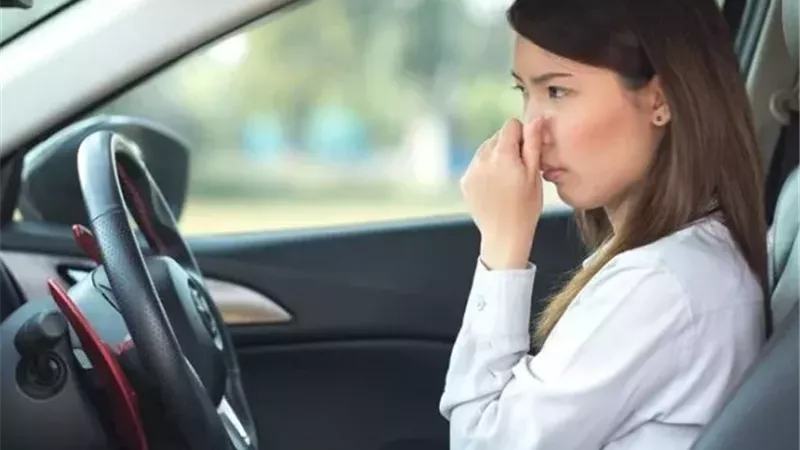 خطوات تمنع ظهور روائح كريهة وغير مرغوبة في السيارة
