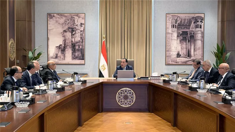 «مدبولي»: نسعى إلى بيئة استثمارية جاذبة وتحسين مؤشرات الاقتصاد المصري