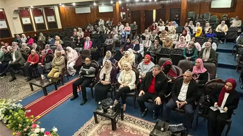 وكيل صحة الدقهلية يشهد فعاليات اليوم العلمي لمكافحة الإيدز بنقابة الأطباء