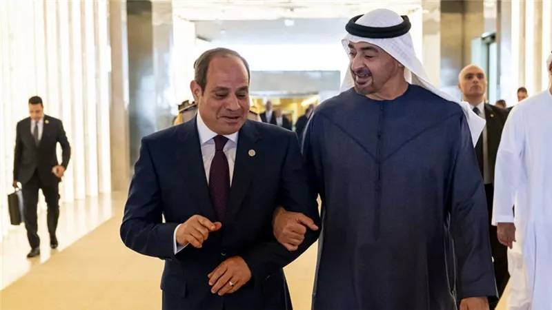 الرئيس السيسي يهنئ رئيس دولة الإمارات بمناسبة اليوم الوطني