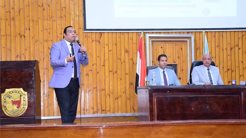 انطلاق فعاليات برنامج القيادات الطلابية بجامعة سوهاج 
