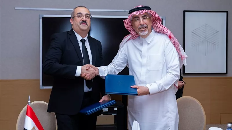 مصر والسعودية توقعان اتفاقًا لتعزيز الأمان النووي والإشعاعي