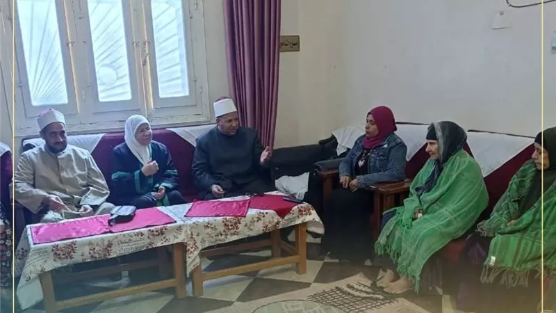 مديرية أوقاف سوهاج تطلق قافلة 